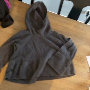 Lululemon Sweatshirt Cropped Size M